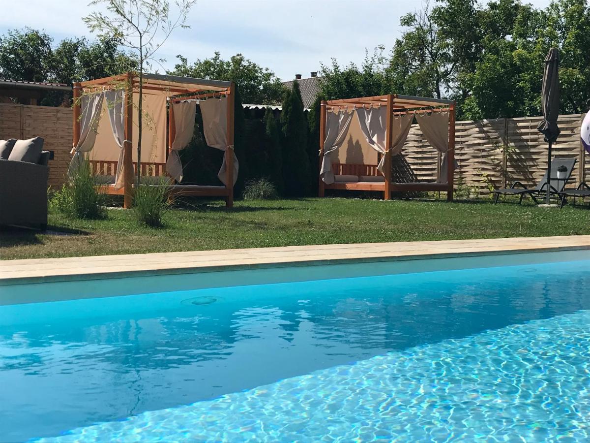 Villa Aruba & Private Spa Suites Кестхей Екстер'єр фото